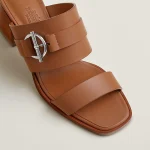 Hermès Kute 60 sandal - Image 2